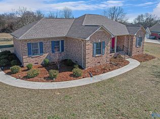 4002 Neyman Rd, Albertville, AL 35950