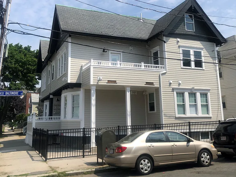 50 Newhall St — Photo 17