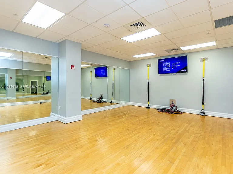 2501 S Ocean Dr #921 — Photo 28