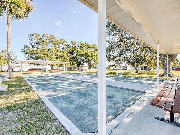 1 Pelican Dr N — Photo 29