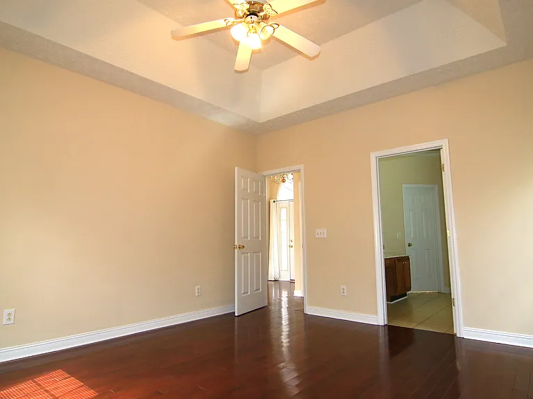 2123 Moonlite Ct — Photo 28