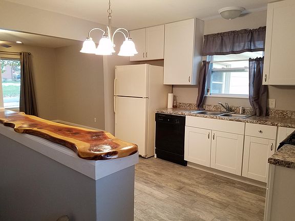 4th image of 10765 Waycroff Dr