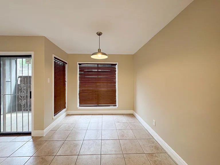 3843 Barrington St #160P — Photo 6