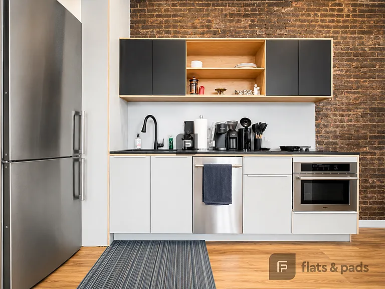 486 Prospect Pl #4B — Photo 2