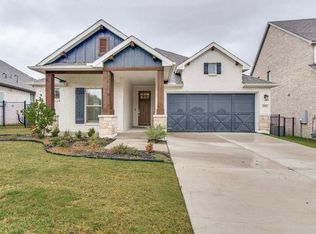 590 Torrey Pines Cir, Heath, TX 75032