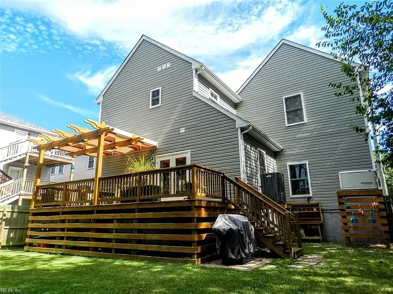 3209 Pleasant Ave — Photo 28
