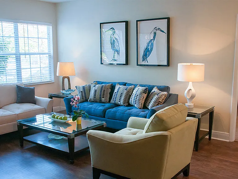 The Upton Apartments — Photo 3