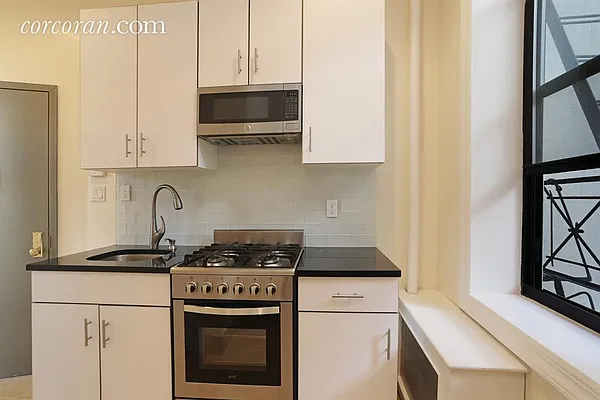 Rented by Corcoran | media 9