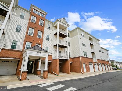 41900 Metamorphic Sq UNIT 405, Aldie, VA, 20105
