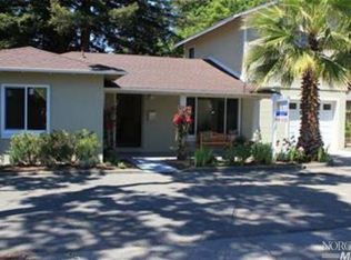 810 Wright St, Santa Rosa, CA 95404