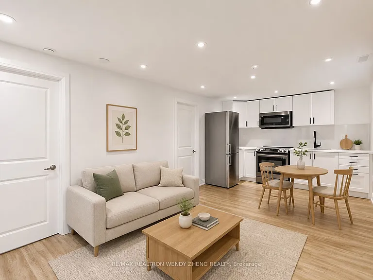 18 King Richard Ct #LOWER — Photo 4