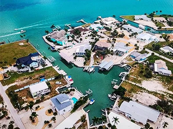 (undisclosed Address), Englewood, FL 34223