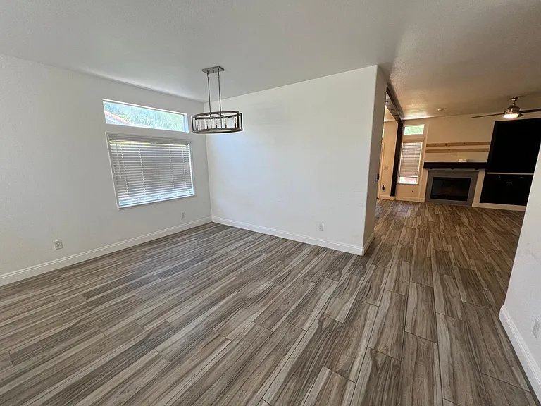 101 Casella Ct — Photo 12
