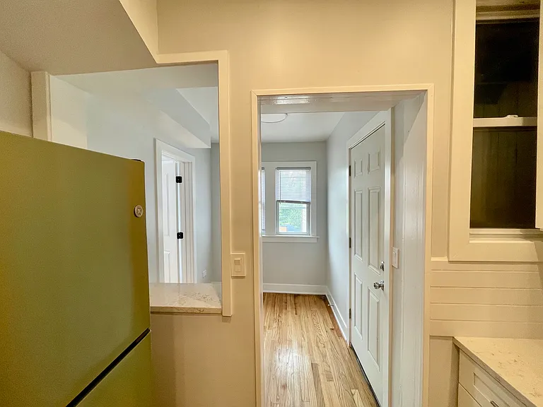 4853 W Augusta Blvd #2 — Photo 9