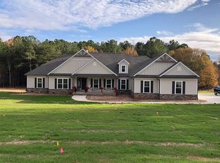 410 Lee Vaughn Rd, Simpsonville, SC 29681
