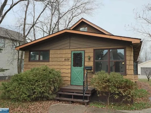 1509 11th St S, Virginia, MN 55792