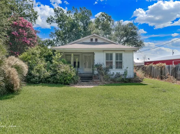 1023 Ringgold Ave, Coushatta, LA 71019