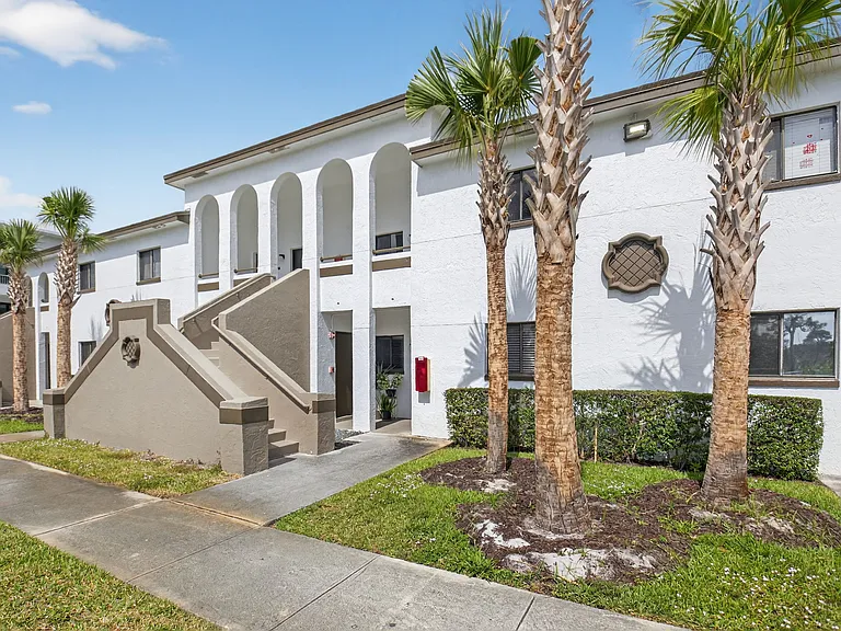 Boca Villas — Photo 66