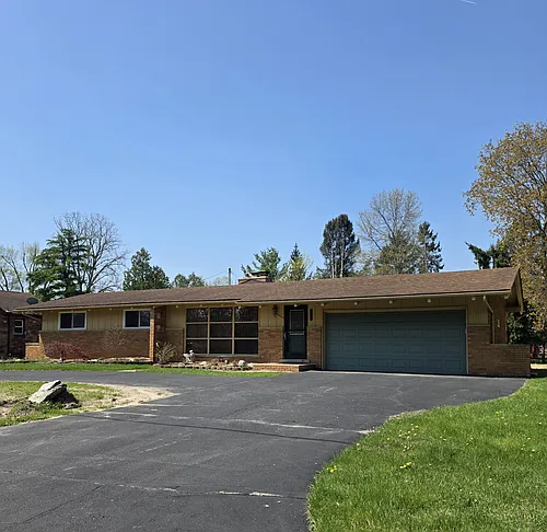 18881 Merriman Rd Photo 1