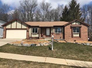 45738 Cider Mill Rd, Novi, MI 48374