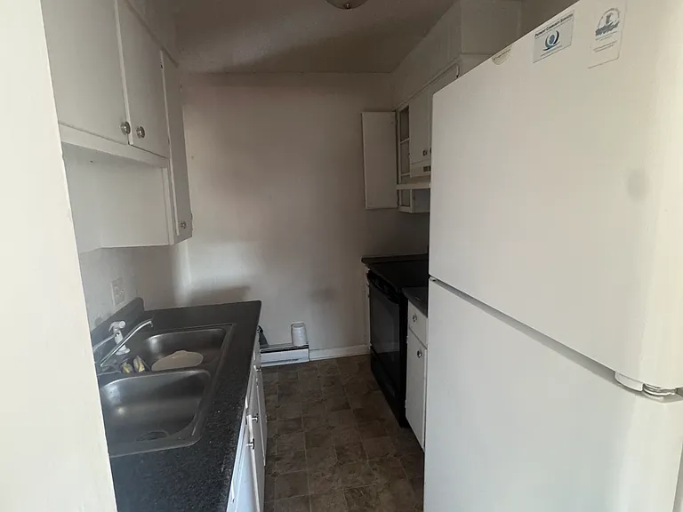 Saddleridge Rd — Photo 3