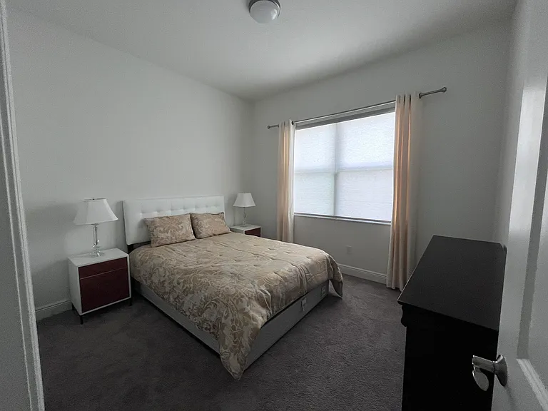 5663 Saint Armands Way — Photo 13