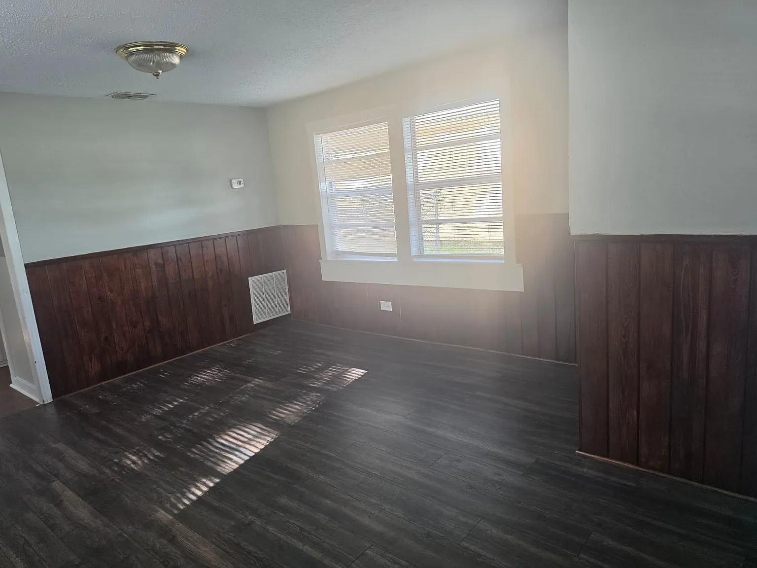 2 bed, $1,650 — Photo 4