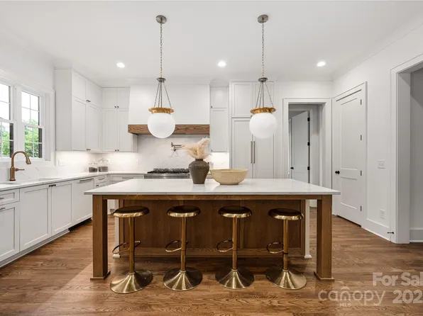 1816 Parson St, Charlotte, NC 28205