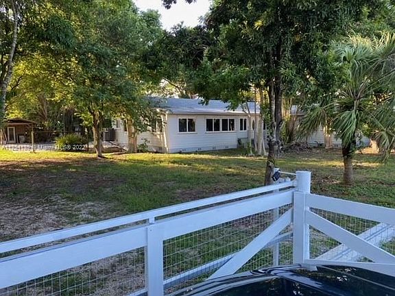 5th image of 22750 SW 162nd Ave