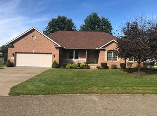 854 3rd St SE, New philadelphia, OH 44663