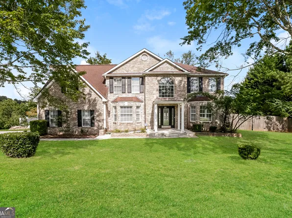 580 Lakewater View Dr, Stone Mountain, GA 30087