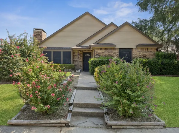 5317 Greenbrook Dr, Garland, TX 75043