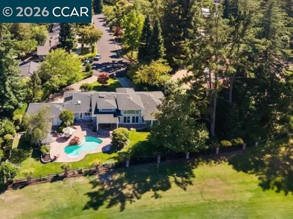44 Squire Ct, Alamo, CA 94507