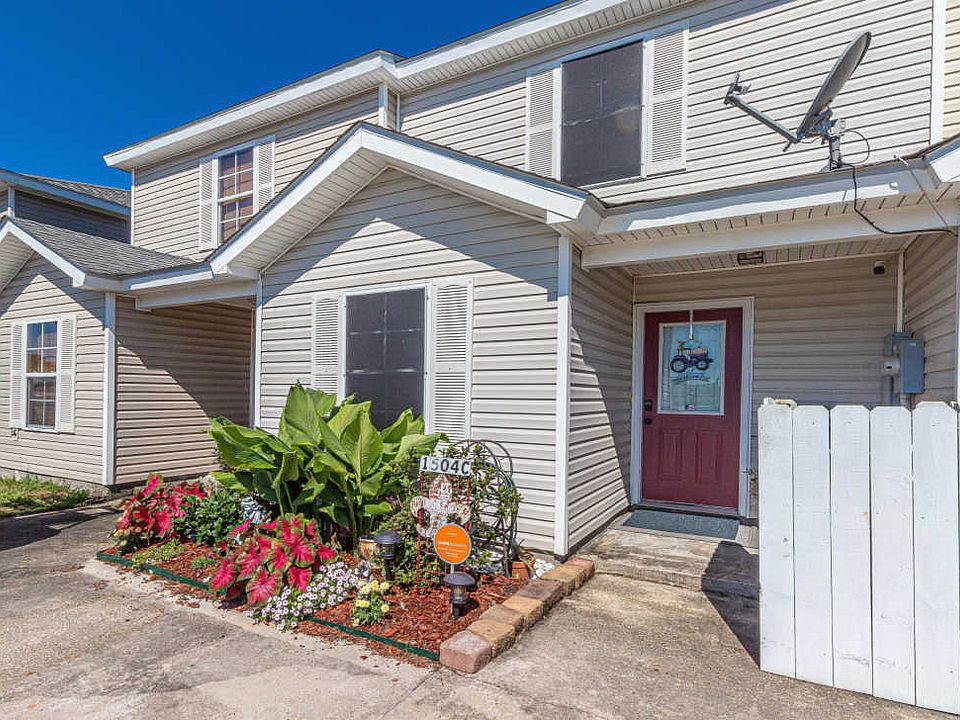 1st image of 1504 Southport Blvd