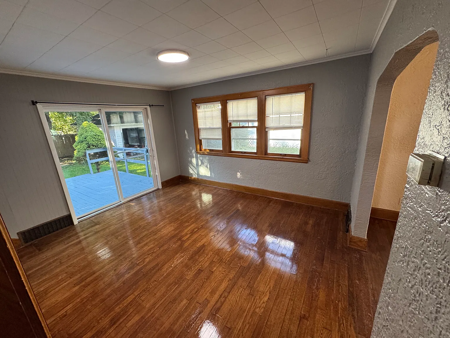 2 bed, 1287 sqft, $1,150 — Photo 3