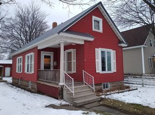 1005 Sheridan Rd, Escanaba, MI 49829