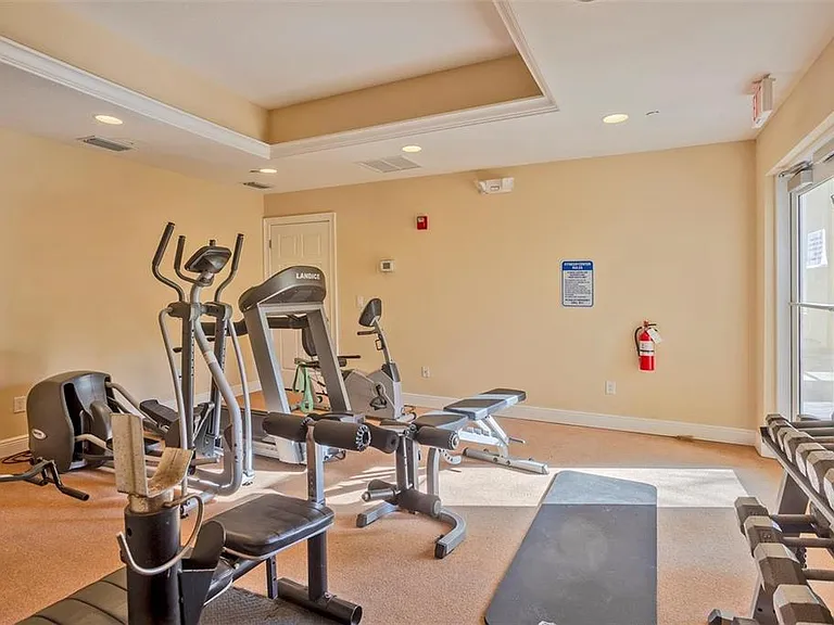 15 Somerset St #603 — Photo 36