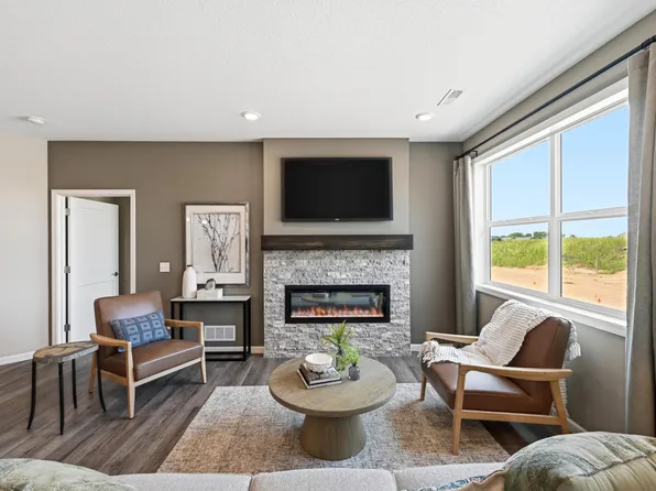 1202 Cedar Ln, Montrose, MN 55363