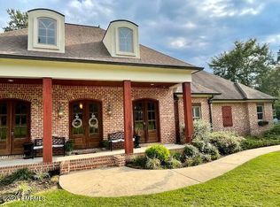 5215 Stonebriar Dr, Meridian, MS 39301