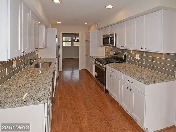 4th image of 5105 Cliffhaven Dr