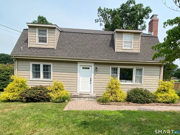 59 Dogwood Ln — Photo 1