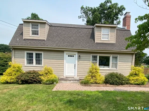 59 Dogwood Ln, Bristol, CT 06010