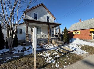 252 Queen St, Chatham Kent, ON N7M2H3