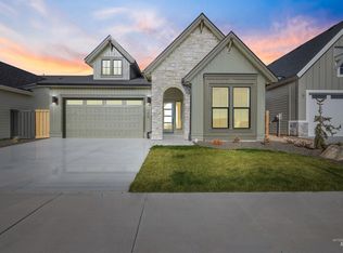 1048 E Escalation St, Meridian, ID 83642