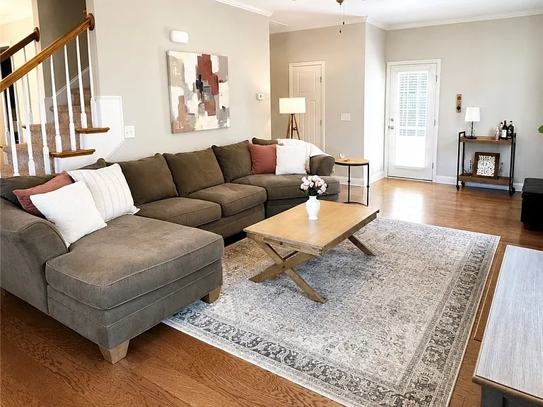 218 Himalayan Rd — Photo 22