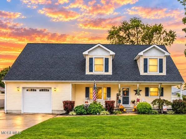 501 Lilac Street, Lakehurst, NJ 08733