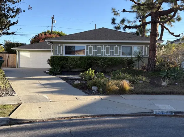 1713 Coral Pl, Seal Beach, CA 90740