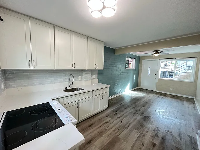 522 Lauiki St — Photo 2