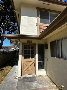 1245 Carlsbad Pl, Ventura, CA, 93003