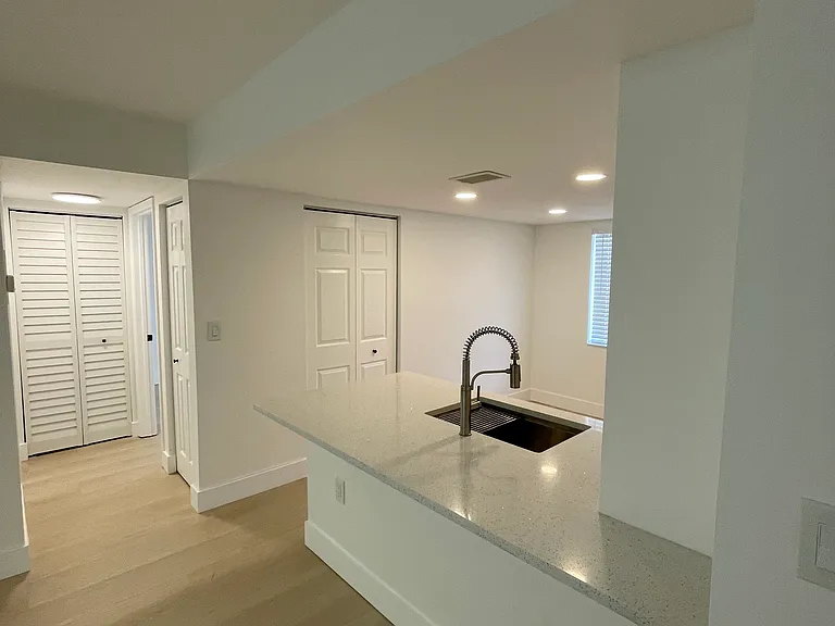 106 Palmetto Ct #106 — Photo 7